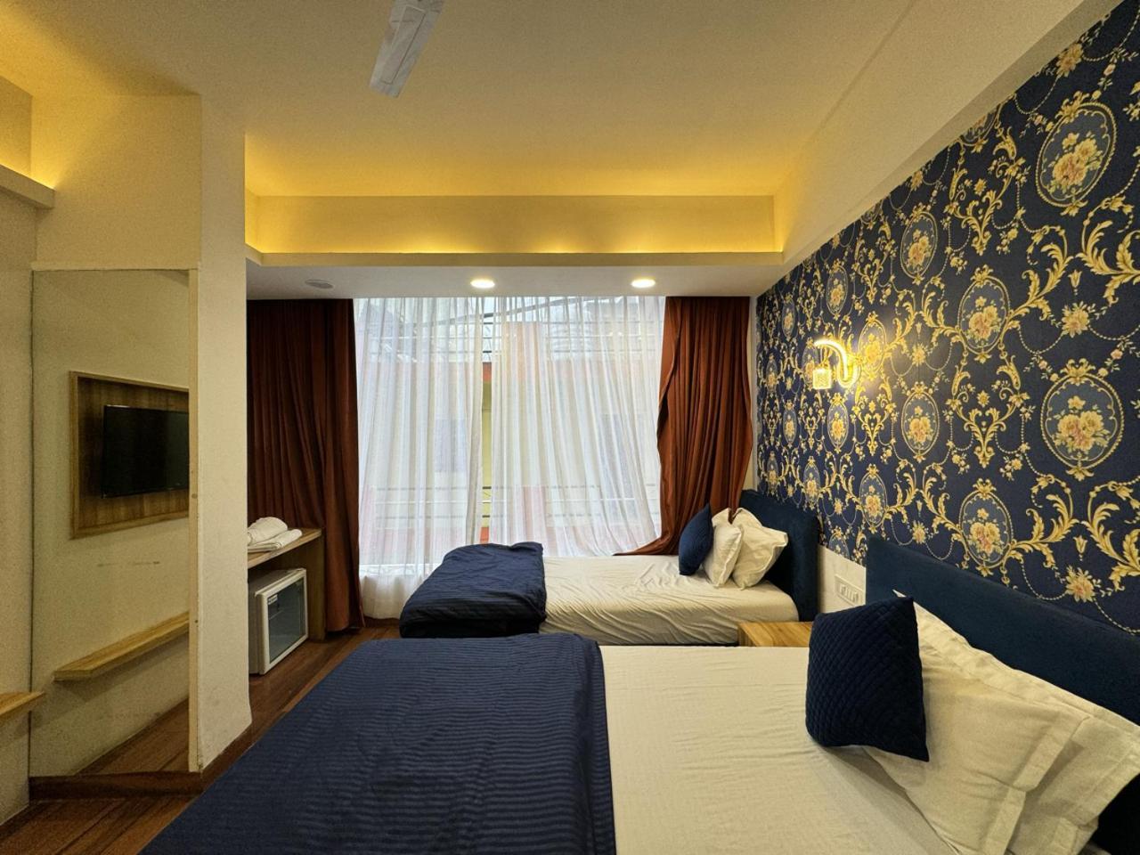 Hotel Shree Mahakal Krapa Ujjain Habitación foto